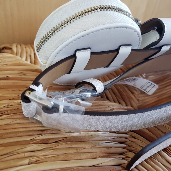 Michael Kors Multi Pouch Belt Bag NEW! - Picture 11 of 13